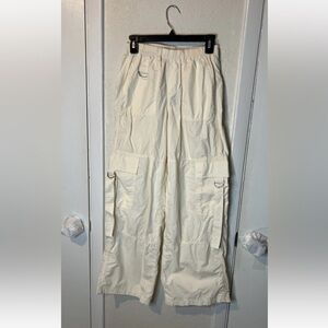 Wild Fable Women's Cargo Pants Size XS Wide Leg Relaxed, Off-White